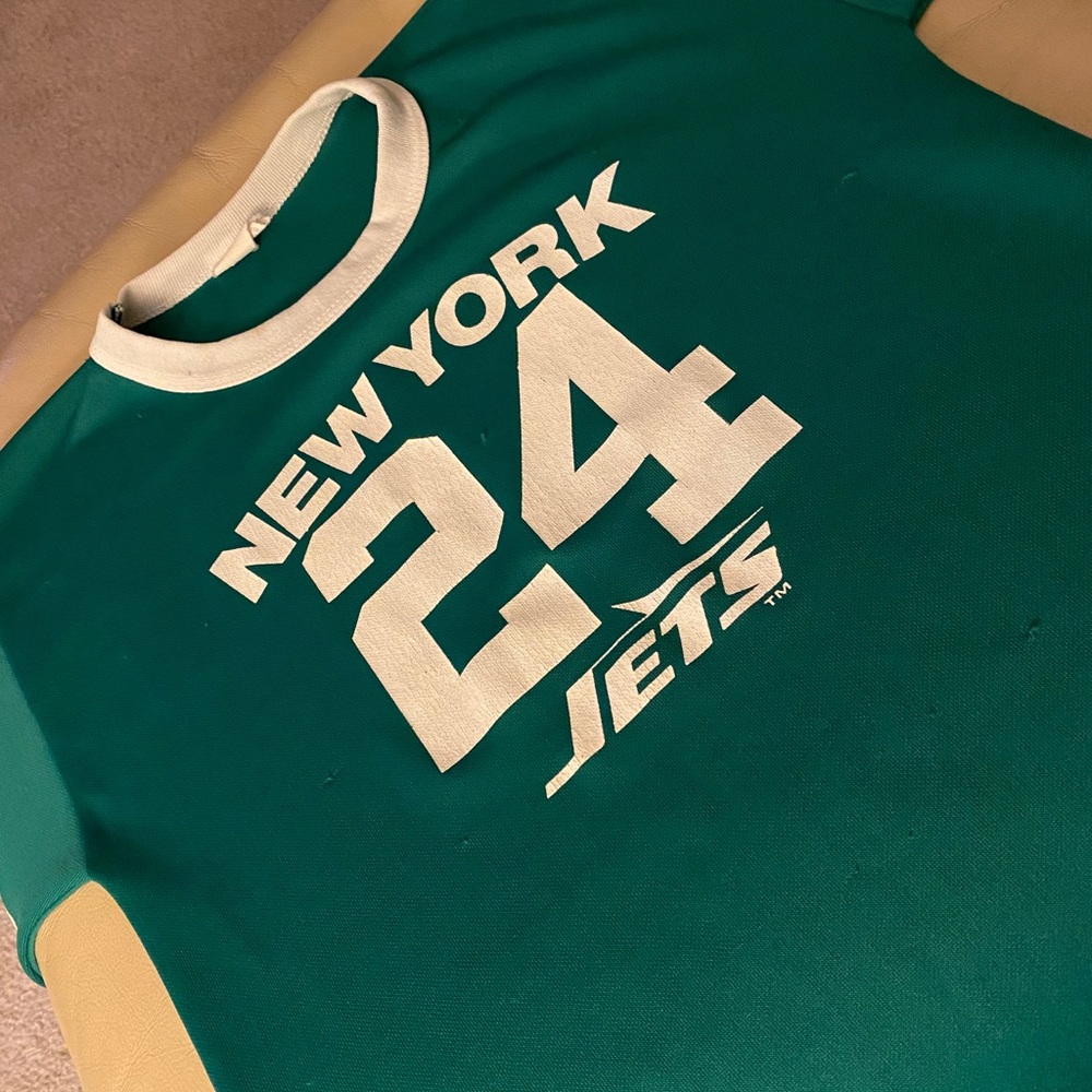 Boys Vintage NY Jets Football Jersey Size 8/10
